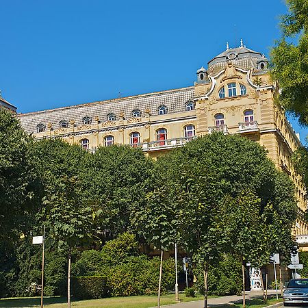 Guest House Hotel Riviera プーラ エクステリア 写真