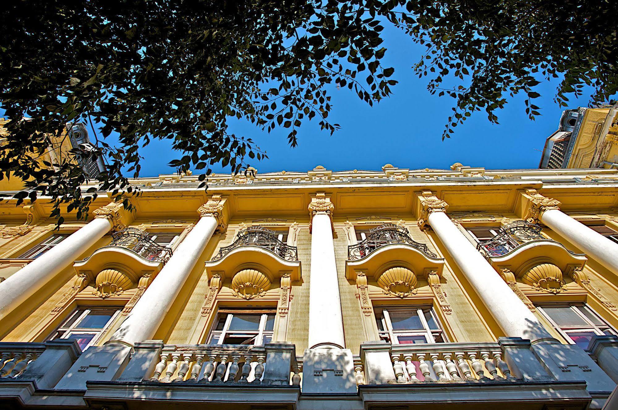 Guest House Hotel Riviera プーラ エクステリア 写真