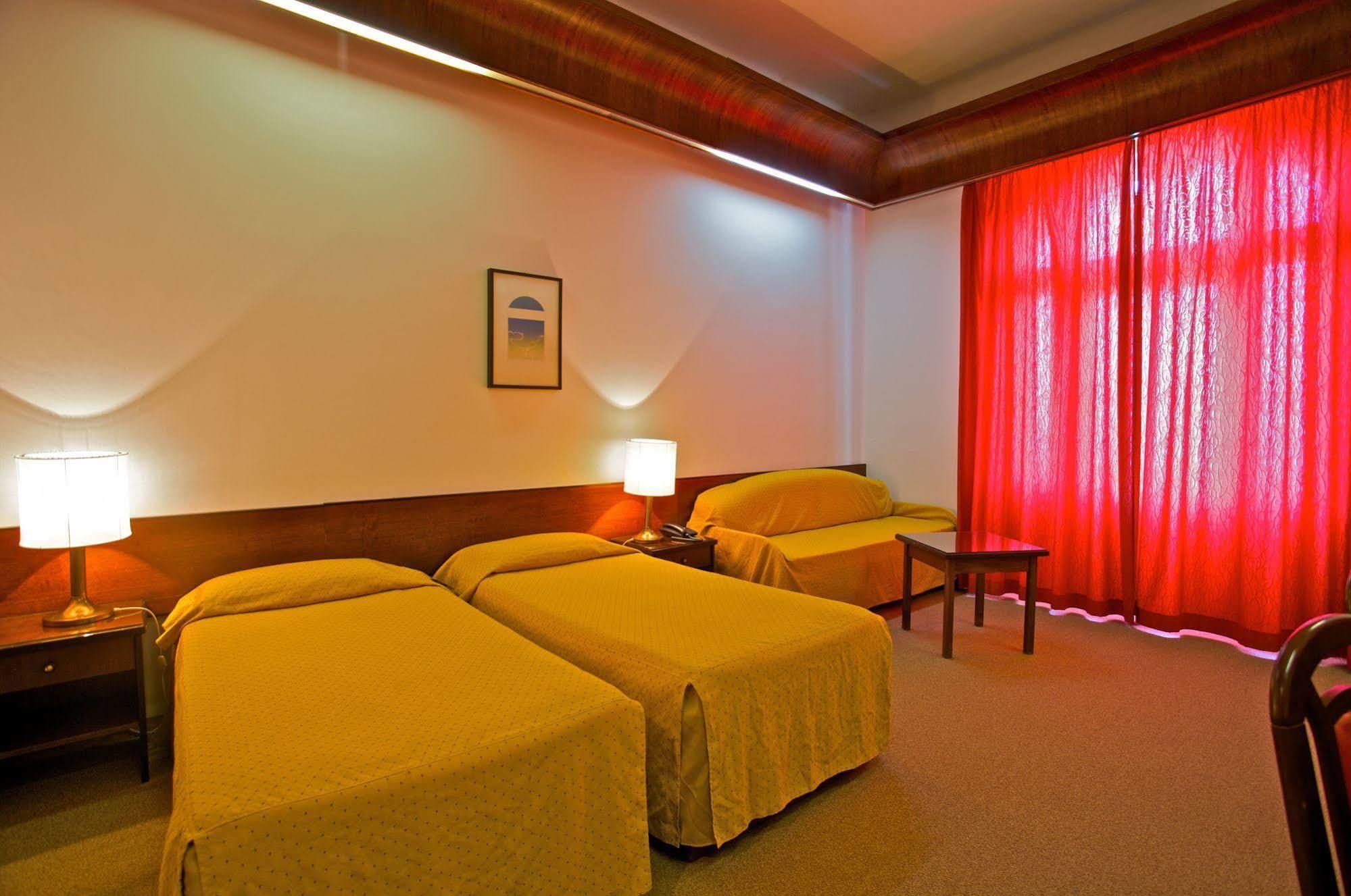 Guest House Hotel Riviera プーラ エクステリア 写真